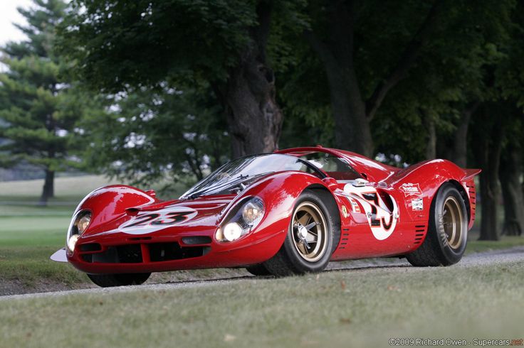 1967 Ferrari 330 P3 4.jpg